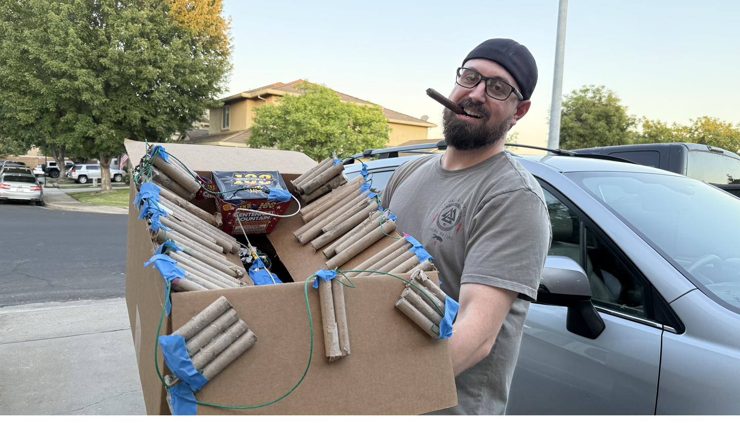 Beastlol with the Centennial finale build — sixteen years of California Safe and Sane fireworks reviews